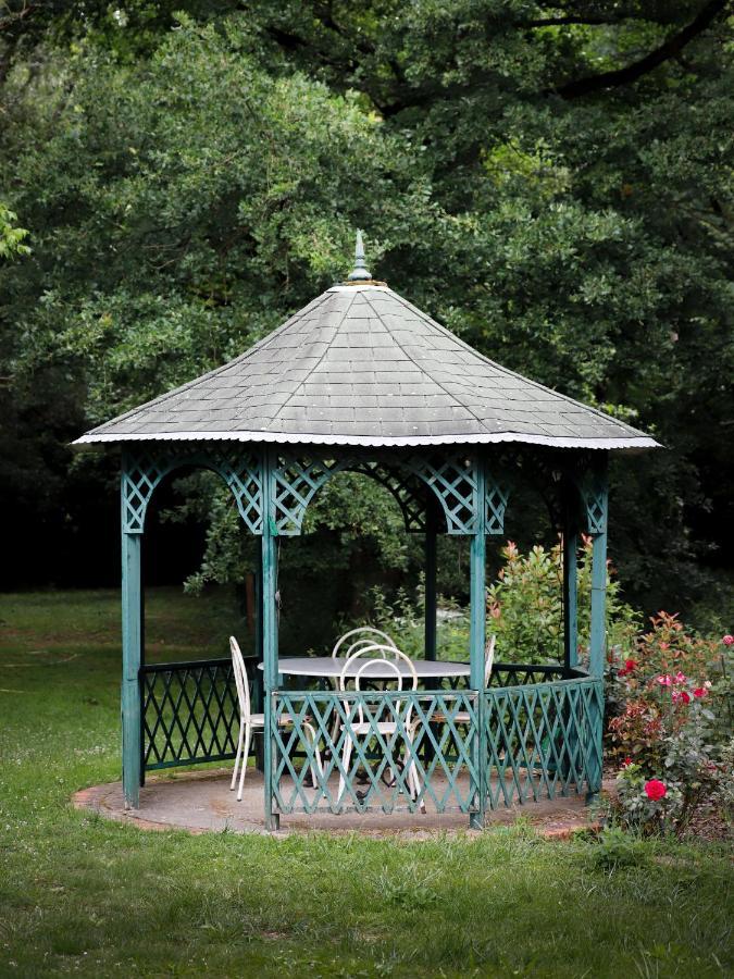 مبيت وإفطار Saint Cyr-sous-Dourdan Le Moulin Bleu المظهر الخارجي الصورة